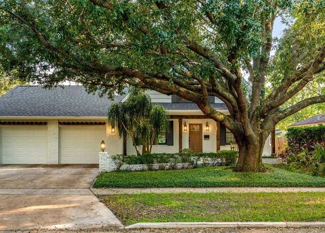 Property at 2330 Westminster Ct, Winter Park, FL 32789, 5 beds, 3 baths