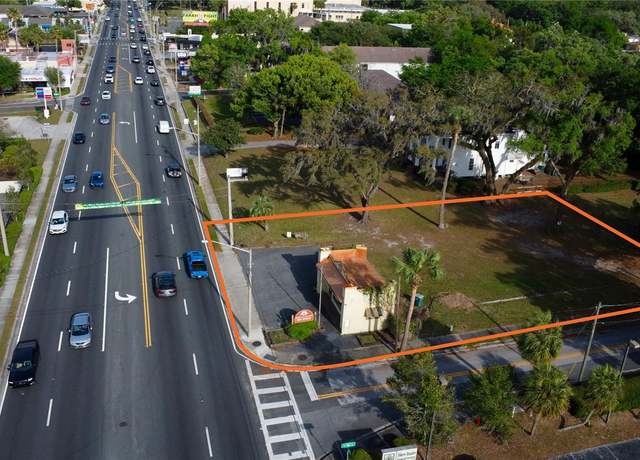 Property at 942 E Silver Springs Blvd, Ocala, FL 34470