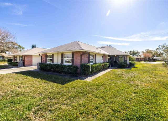 Property at 1375 Carlisle Ct, Dunedin, FL 34698, 2 beds, 2 baths