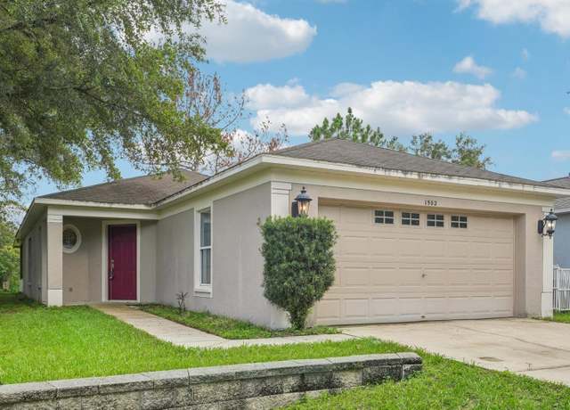 Property at 1502 Marsh Wood Dr, Seffner, FL 33584, 3 beds, 2 baths