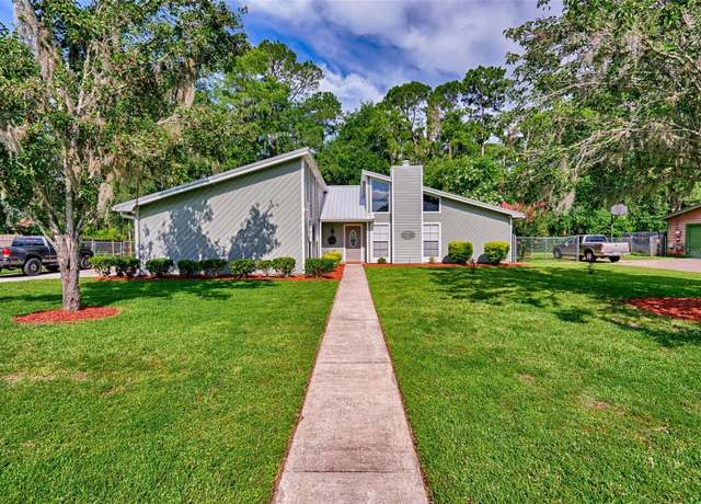 Property at 6210 NW 33rd Ter, Gainesville, FL 32653, 3 beds, 2 baths