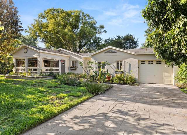 Property at 100 Kennison Dr, Orlando, FL 32801, 3 beds, 2 baths