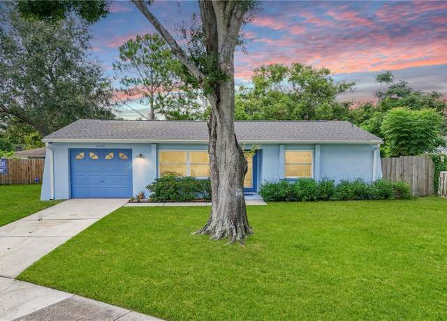 Property at 6403 Oakwood Ct N, Pinellas Park, FL 33782, 2 beds, 2 baths