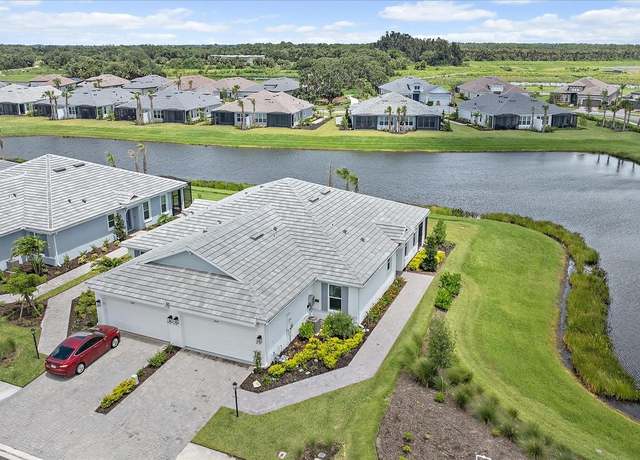 Property at 8045 Moonbeam Ave, Sarasota, FL 34241, 2 beds, 2 baths