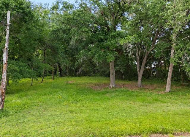 Property at 2510 Victarra Cir, Lutz, FL 33559
