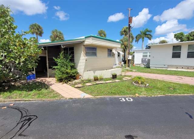 Property at 4851 W Gandy Blvd Unit B4L30, Tampa, FL 33611, 2 beds, 2 baths