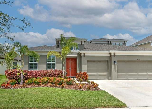 Property at 7401 Paradiso Dr, Apollo Beach, FL 33572, 5 beds, 4 baths