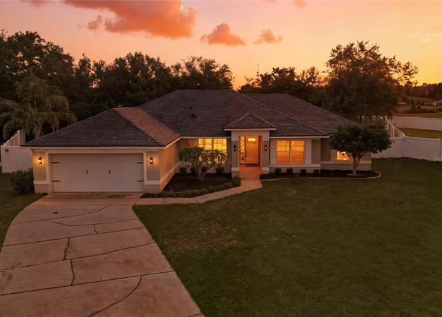 Property at 182 Amber Blvd, Auburndale, FL 33823, 4 beds, 2 baths
