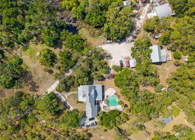 Property at 202 Laurel Oaks Rd, Nokomis, FL 34275, 4 beds, 3.5 baths