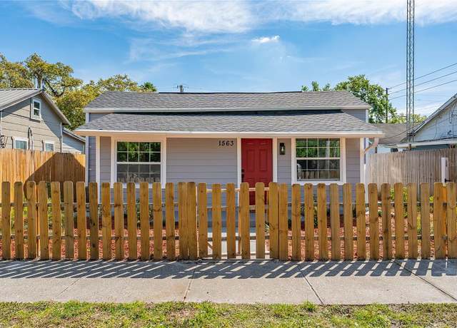 Property at 1563 Immocalee St, Intercession City, FL 33848, 3 beds, 2 baths