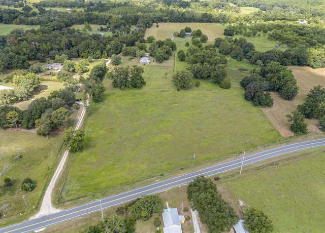 Property at 116 Perry Rd, Hawthorne, FL 32640