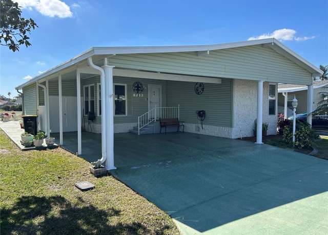 Property at 723 Polo Park East Blvd, Davenport, FL 33897, 2 beds, 2 baths