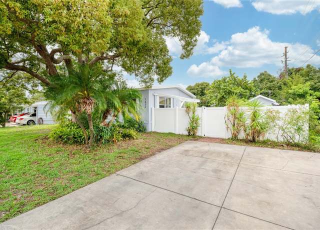 Property at 7533 Charlin Pkwy, Orlando, FL 32822, 3 beds, 3 baths