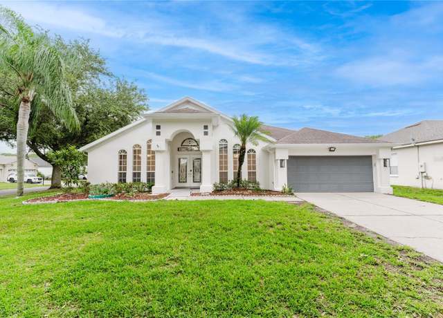 Property at 10001 Newington Dr, Orlando, FL 32836, 4 beds, 3 baths
