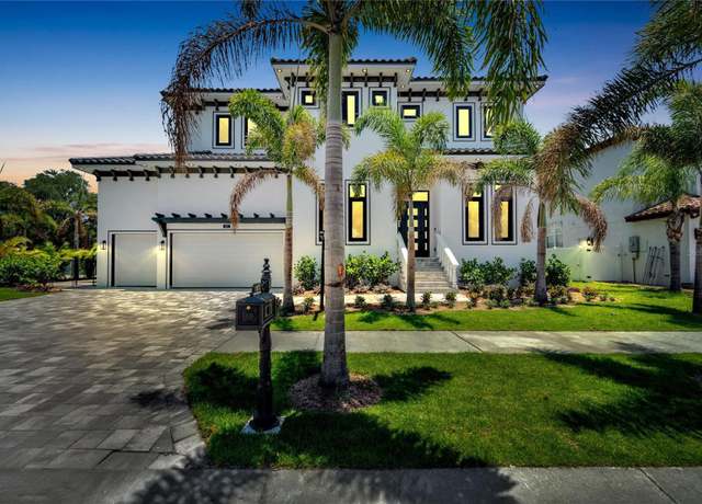 Property at 517 Treviso Dr, Apollo Beach, FL 33572, 4 beds, 4.5 baths