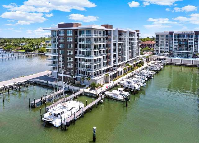 Property at 920 N Osceola Ave #301, Clearwater, FL 33755, 2 beds, 2 baths