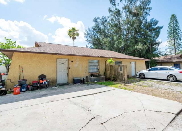 Property at 907 63rd Ave W Unit 907 & 909, Bradenton, FL 34207, 4 beds, 4 baths