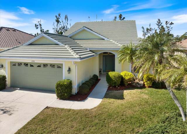 Property at 1298 Highland Greens Dr, Venice, FL 34285, 3 beds, 2 baths