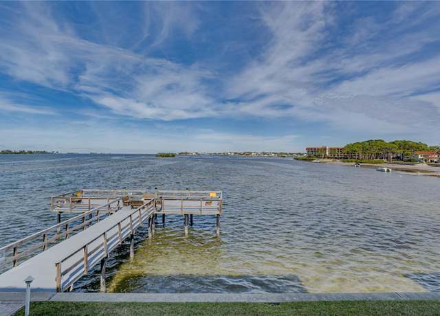 Property at 464 N Paula Dr #220, Dunedin, FL 34698, 1 bed, 1 bath
