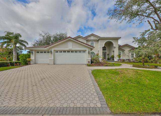 Property at 6467 Rubia Cir, Apollo Beach, FL 33572, 4 beds, 3 baths