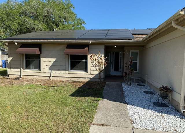 Property at 520 Oak Creek Dr, Brandon, FL 33511, 4 beds, 2 baths