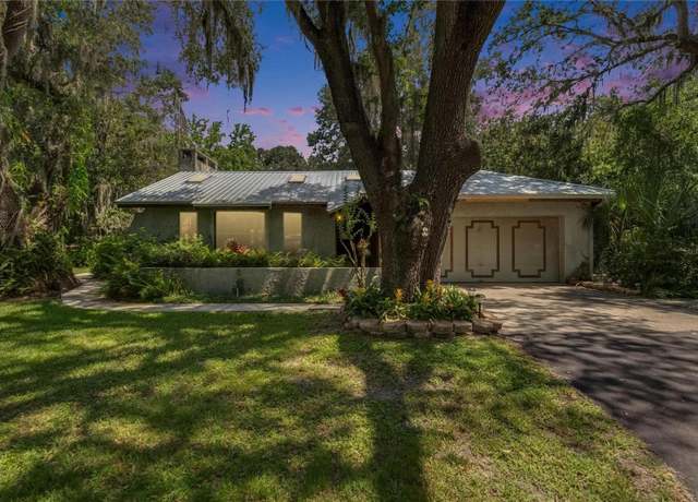 Property at 3102 E Trapnell Rd, Plant City, FL 33566, 3 beds, 2 baths