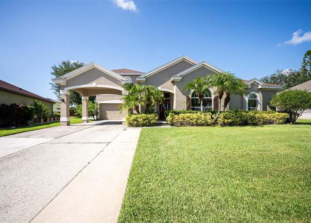 Property at 382 Covered Bridge Dr, Ocoee, FL 34761, 4 beds, 3 baths