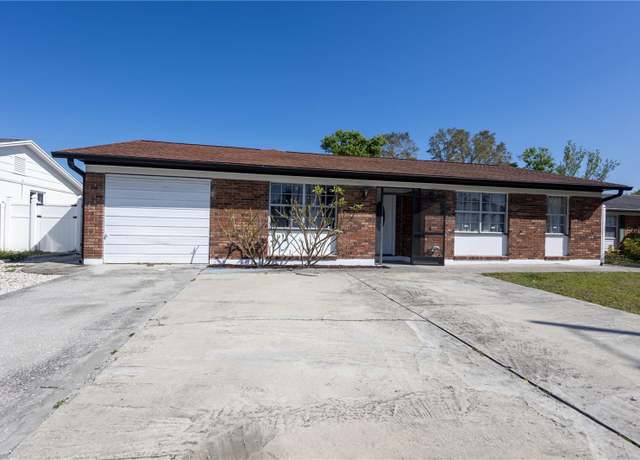 Property at 724 Tradewinds Dr, Brandon, FL 33511, 4 beds, 2 baths