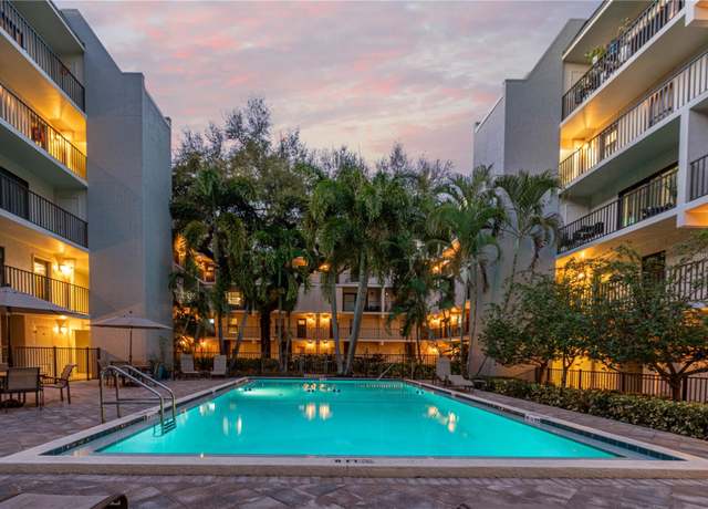 Property at 105 4th Ave NE #426, St Petersburg, FL 33701, 2 beds, 2 baths