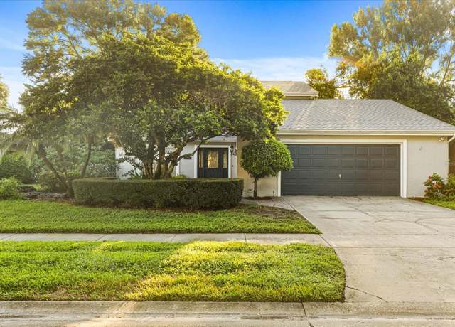 Property at 13817 Cypress Village Cir, Tampa, FL 33618, 4 beds, 2.5 baths