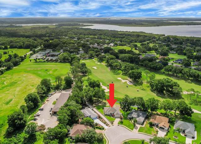 Property at 5349 Grove Mnr, Lady Lake, FL 32159, 4 beds, 2 baths