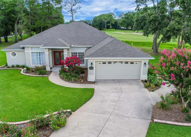 Property at 5349 Grove Mnr, Lady Lake, FL 32159, 4 beds, 2 baths