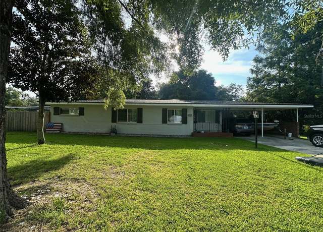 Property at 219 NW 7th St, Williston, FL 32696, 3 beds, 2 baths