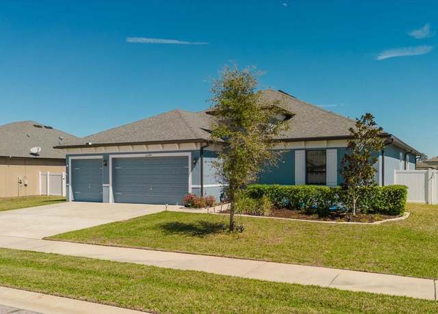 Property at 12749 Weatherstone Dr, Spring Hill, FL 34609, 4 beds, 3 baths