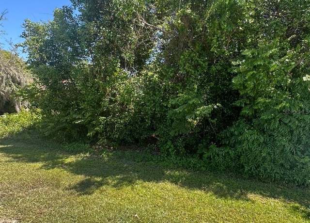 Property at 850 Glasgow Ave, Deltona, FL 32738