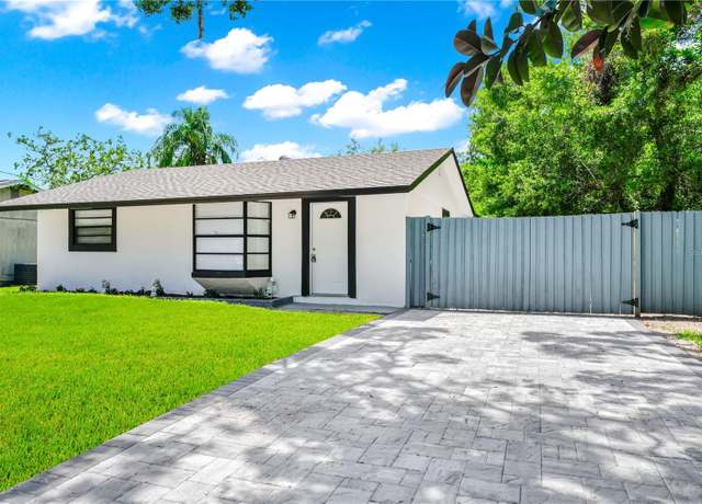 Property at 228 Ring Rd, Orlando, FL 32811, 3 beds, 2 baths