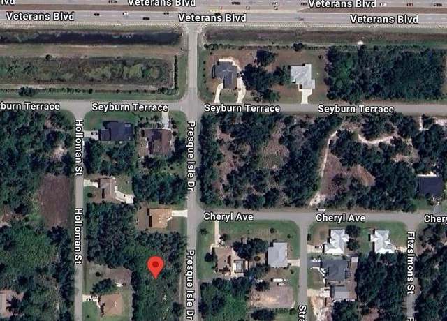 Property at 77 Presque Isle Dr, Port Charlotte, FL 33954