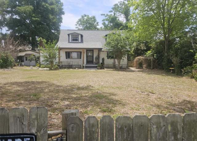 Property at 5120 SE 145th St, Summerfield, FL 34491, 4 beds, 1.5 baths