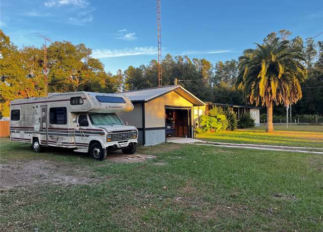 Property at 6781 SE 173rd Ct, Ocklawaha, FL 32179, 2 beds, 2 baths