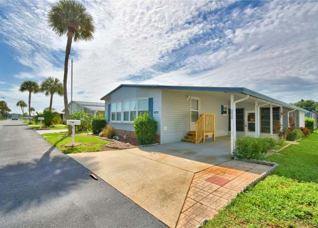 Property at 4424 Limewood St, Winter Haven, FL 33880, 2 beds, 2 baths