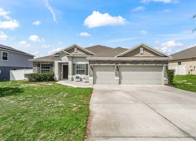 Property at 1936 Bell Creek Loop, Fruitland Park, FL 34731, 4 beds, 3 baths