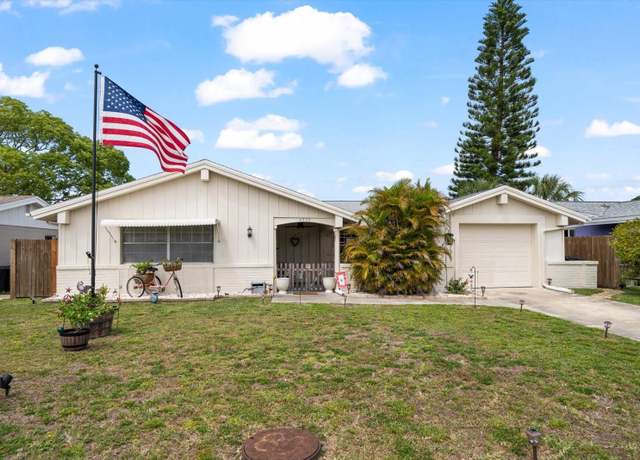 Property at 4209 Stratfield Dr, New Port Richey, FL 34652, 2 beds, 2 baths