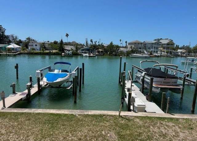 Property at 12478 Capri Cir N #2, Treasure Island, FL 33706, 2 beds, 2.5 baths