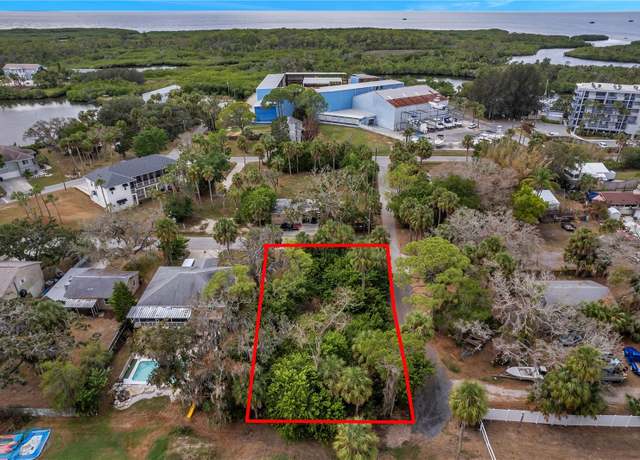 Property at 7822 Wilmar Ct, Port Richey, FL 34668