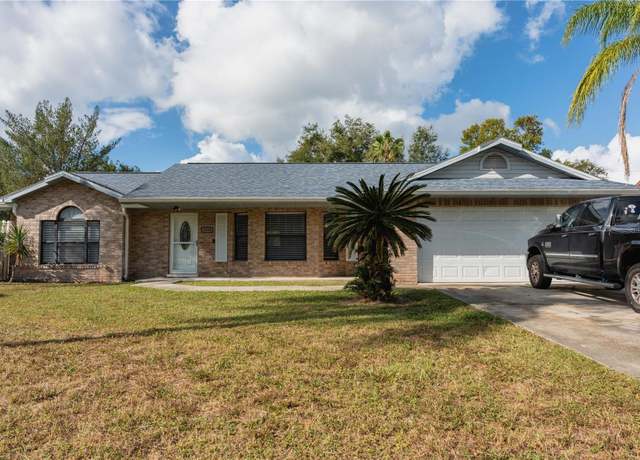 Property at 1020 Hanford Dr, Deltona, FL 32738, 4 beds, 2 baths
