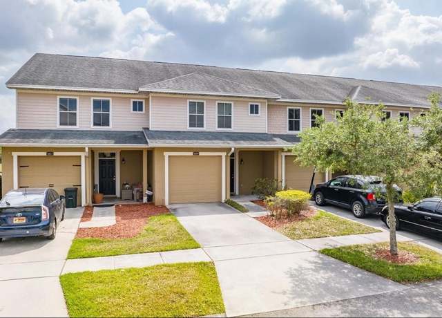 Property at 5809 Leopardstown Dr, Tampa, FL 33610, 3 beds, 2.5 baths