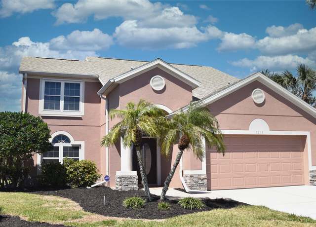 Property at 5275 Layton Dr, Venice, FL 34293, 4 beds, 2.5 baths