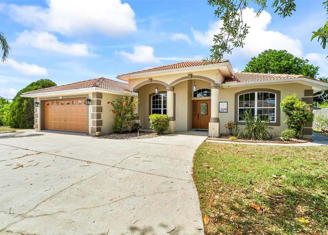 Property at 117 Fenimore Ln, Palm Coast, FL 32137, 3 beds, 3 baths