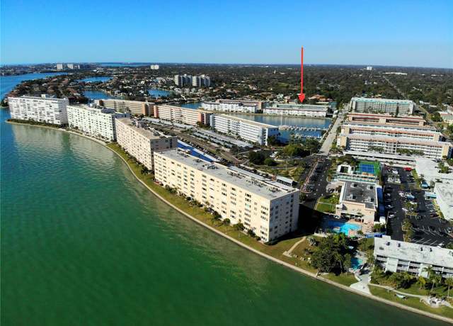 Property at 5935 30th Ave S #308, Gulfport, FL 33707, 1 bed, 1 bath