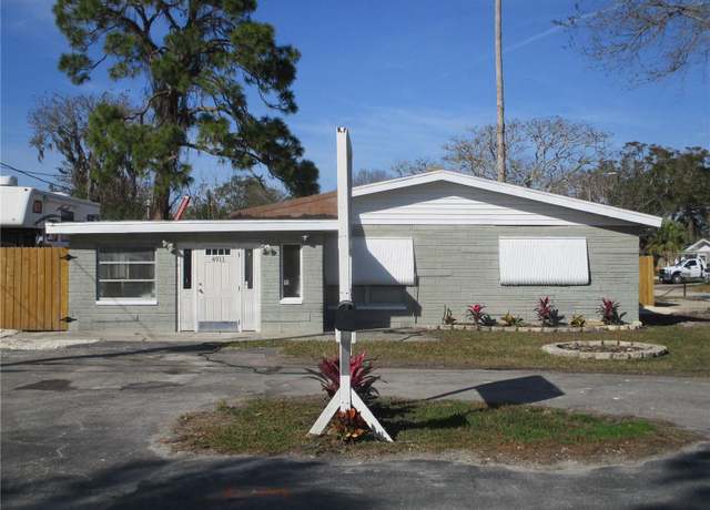 Property at 4911 Green Key Rd, New Port Richey, FL 34652, 2 beds, 1.5 baths